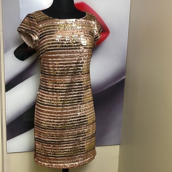 Eliza J Sequins dress size 10 - Picture 10 of 15